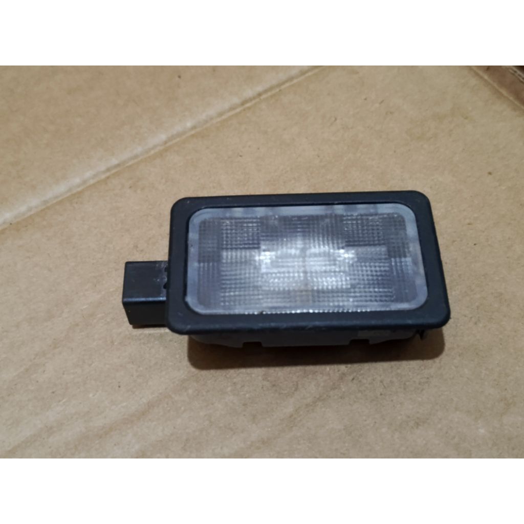 ไฟท้าย Vios Yaris Sienta ดั้งเดิม