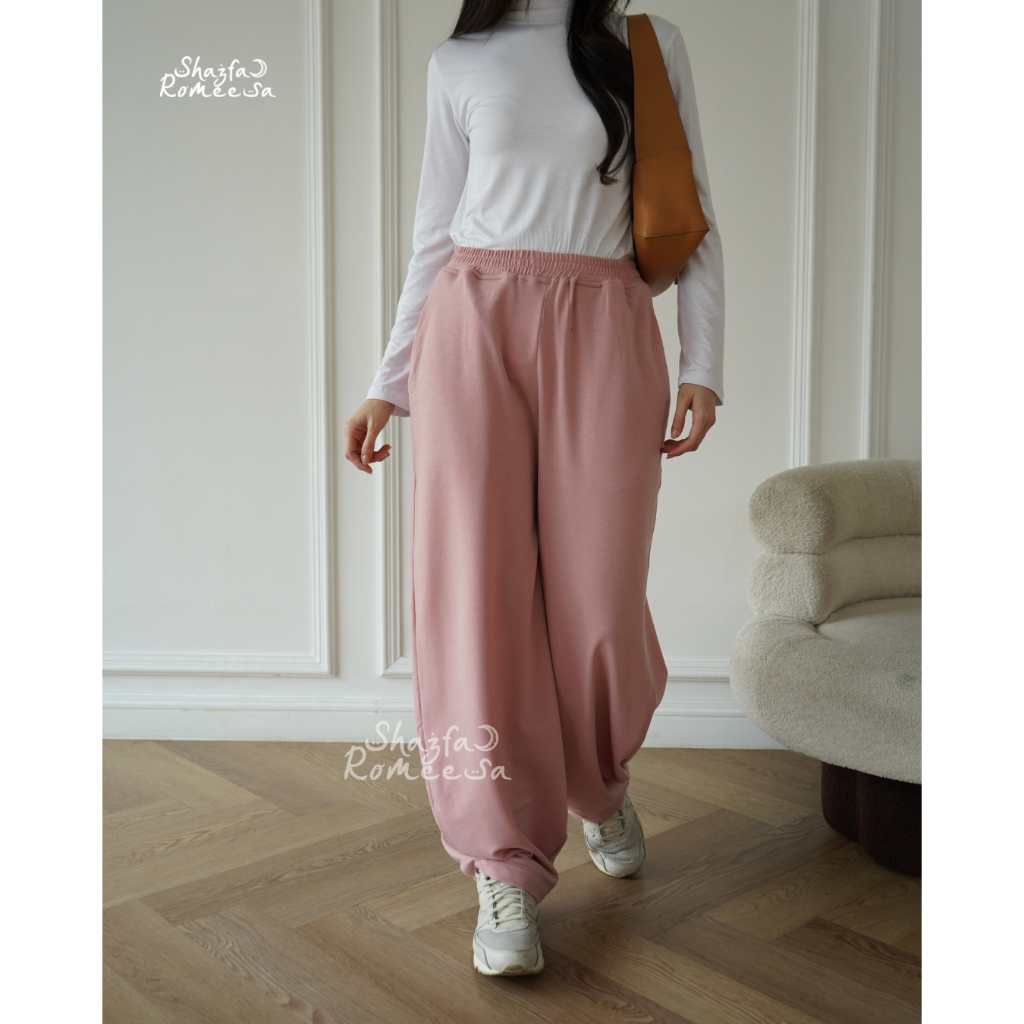 กางเกงวอร์ม Baggy by Shazfaromeesa