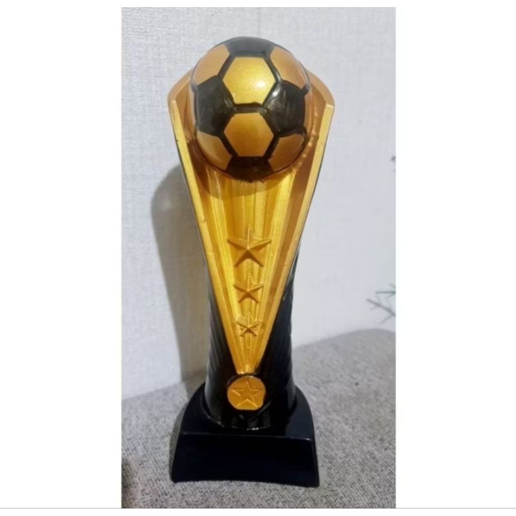 ถ้วยรางวัลลูกฟุตซอล บาท. 23ซม