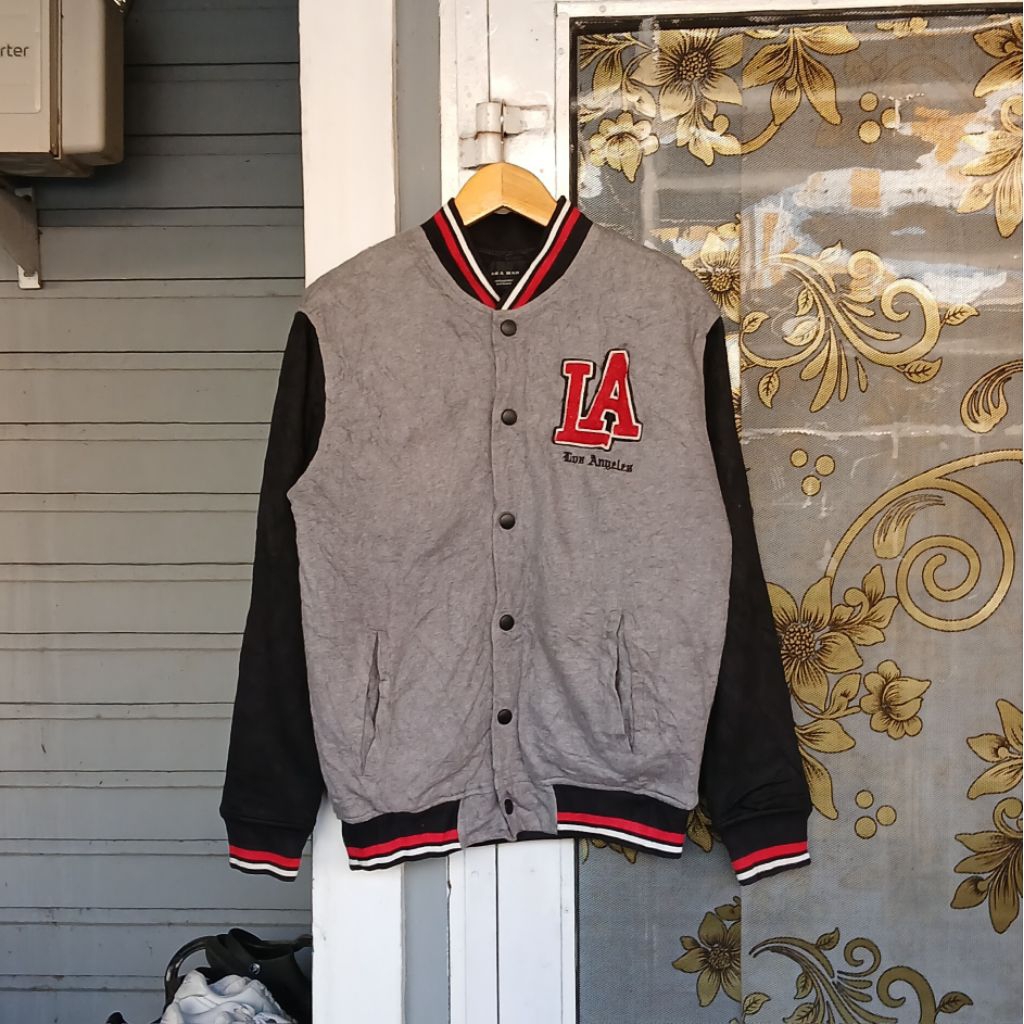 ตัวแทน Zara Man*****