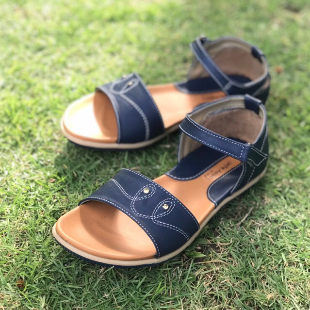 [ ซื้อ 1 แถม 1 ] รองเท้าแตะเด็ก JOLIE ASHLEY