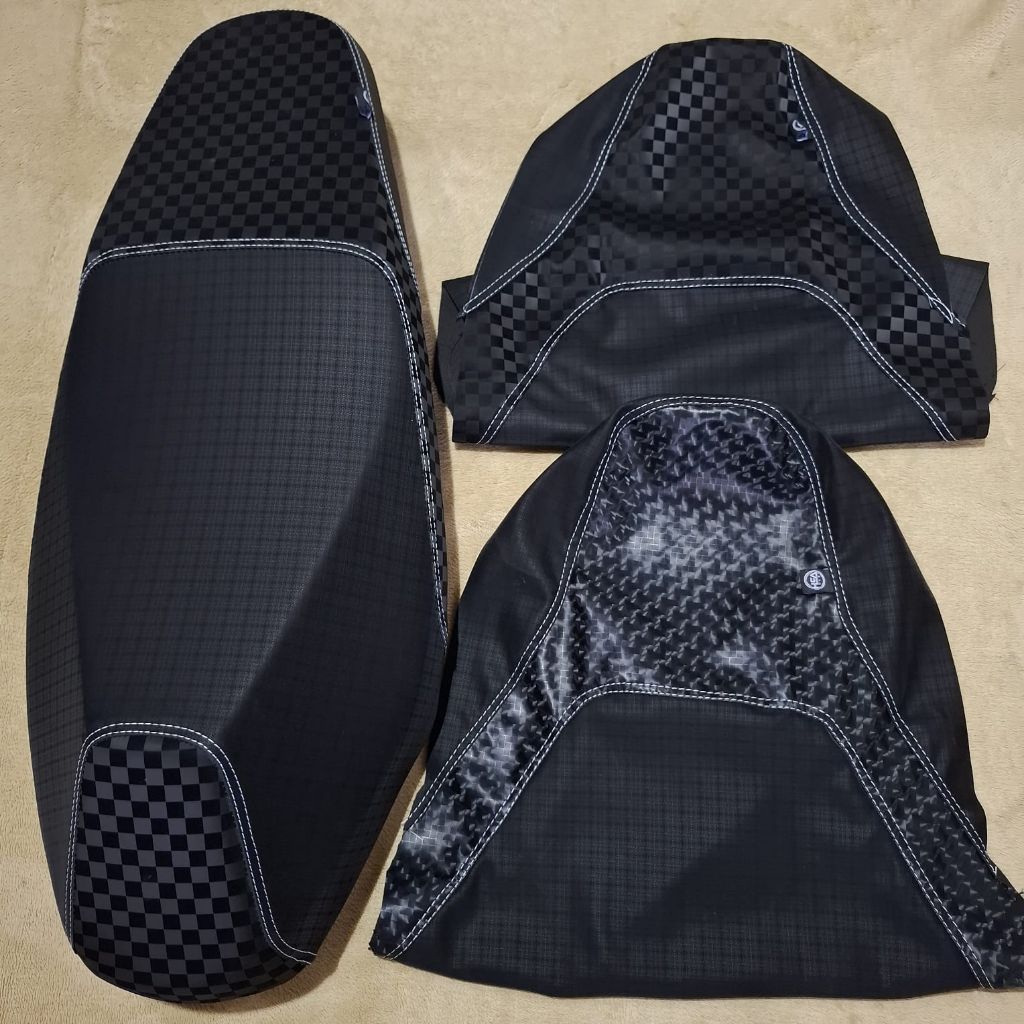 ฝาครอบโหมด V2 X คาร์บอน 4D V2 X 3D CHESS ELASTI ADJUSTABLE CARER ADHESIVE GAPANG INSTALL YOUSELF SIM