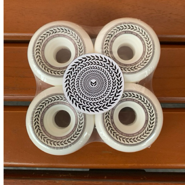 Yomi Wheels Skateboard Natura 56