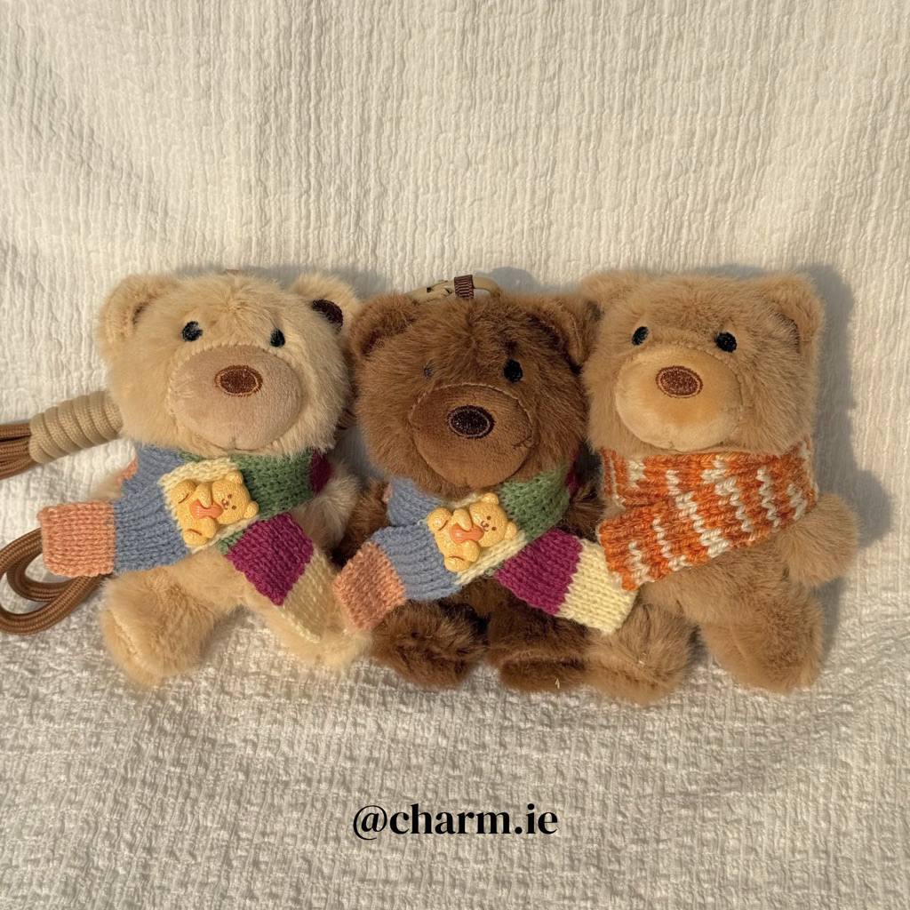 กันตุน ชาร์มซี่ | Bear Knit Scarf Bag Charm Trio Matching Besties Friends Bear Winter Snow Keychain 