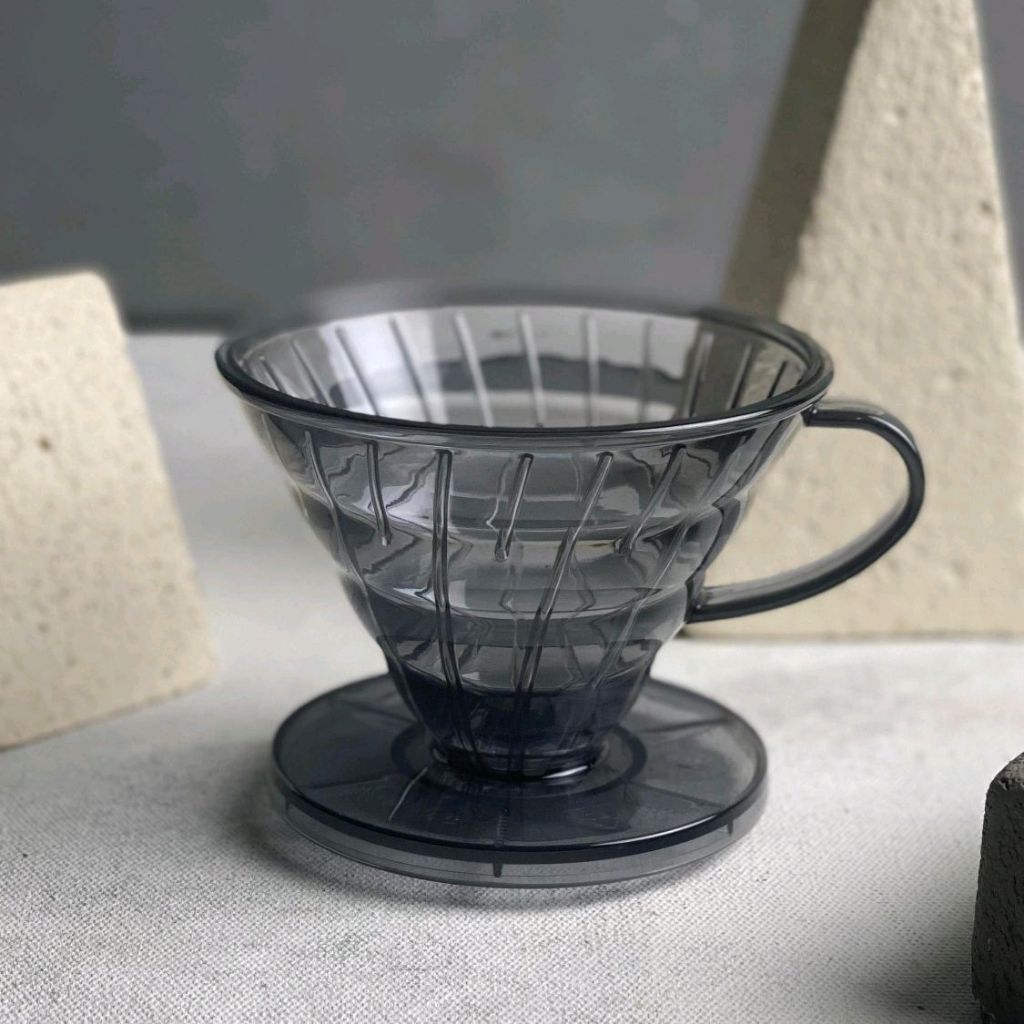 Dripper V60 02 พลาสติกสีเทา / V60 Dripper พลาสติก 02 สีเทา OTC