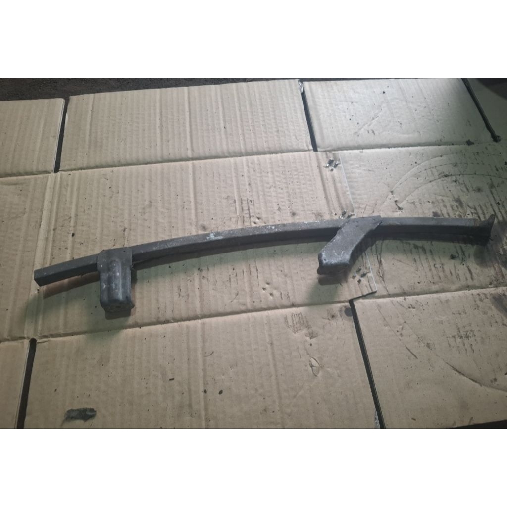 รางรางรางรางรางขึ้นและลงด้านหน้าประตูซ้ายกระจก charade classy winner g102 cx g100 89-96