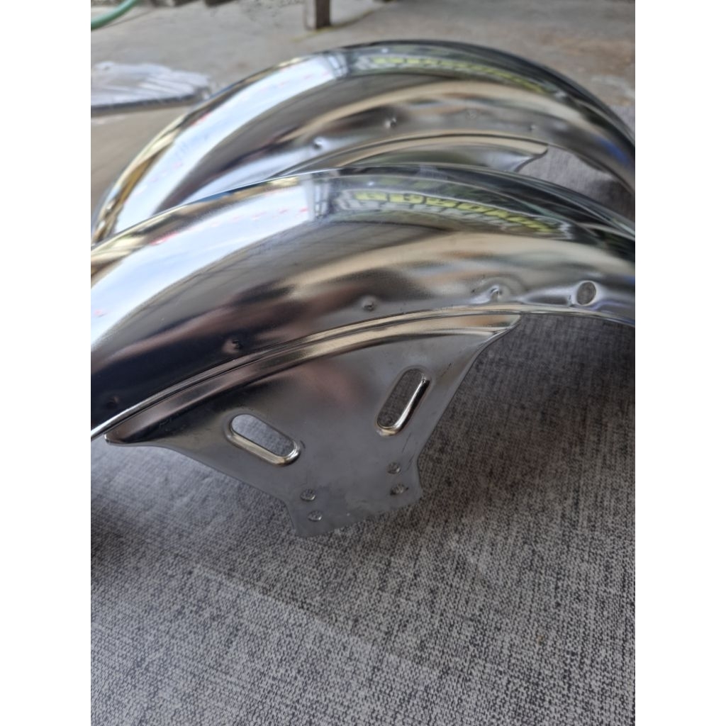 RX KING FRONT MUDGER RX KING FRONT MUDGER 79 สไตล์สง่างาม