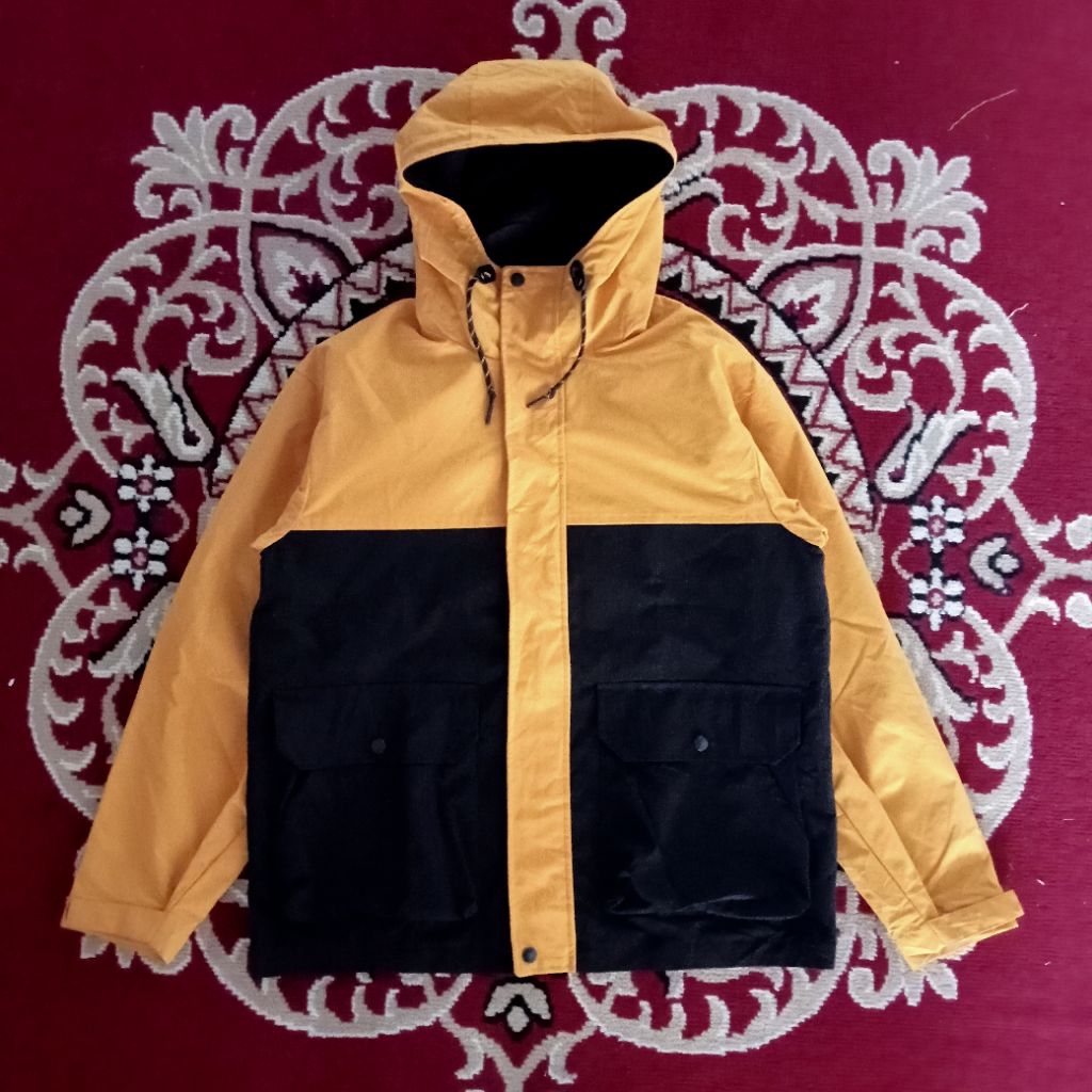 Uniqlo GU Outdoor Parka Jacket ขับไล่น้ํา