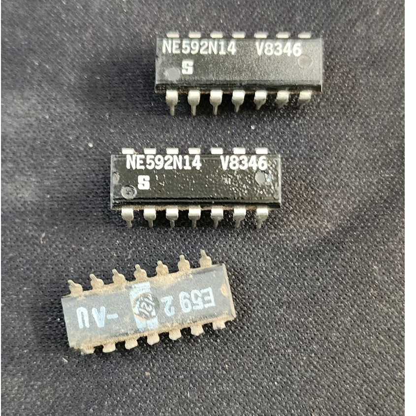IC NE592N14 NE592N NE592 Wideband Video Amplifier DIP-14P - ราคาต่อ 1 ชิ้น