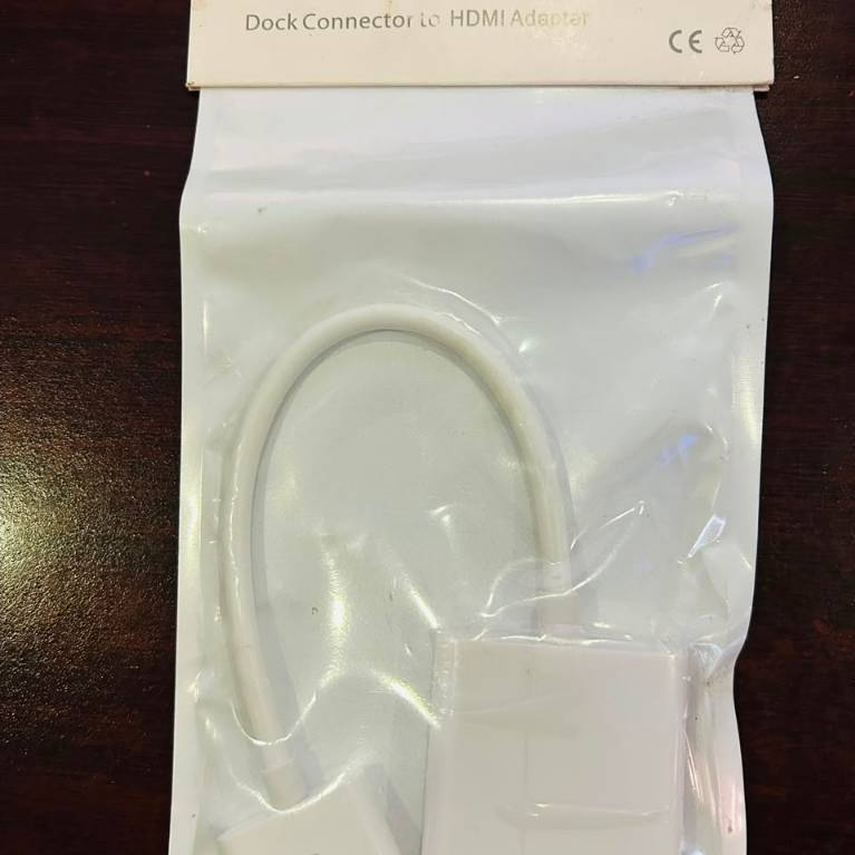 Dock Connector เป็นอะแดปเตอร์ HDMI สําหรับ iPad สีขาว