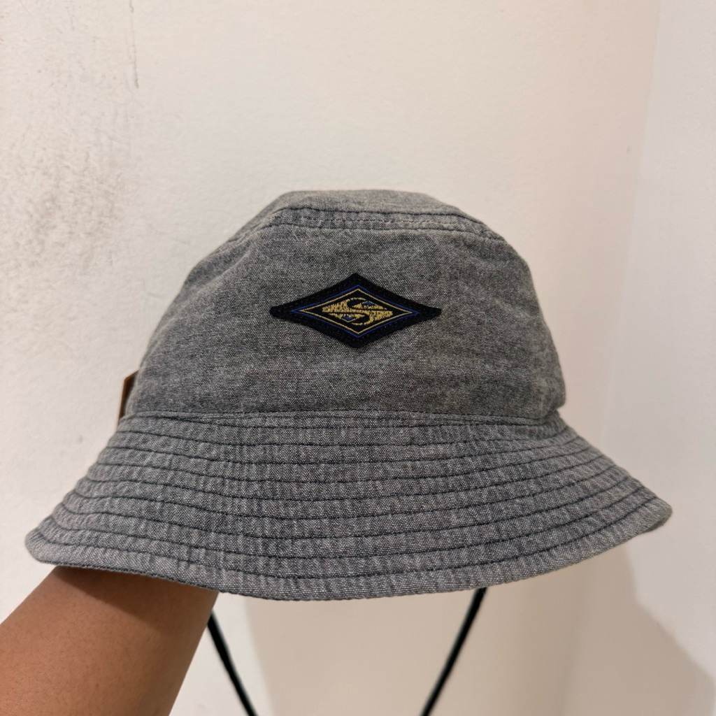 QUIKSILVER ORIGINAL BUCKOLOGY BUCKET HAR หมวกผู้ชาย