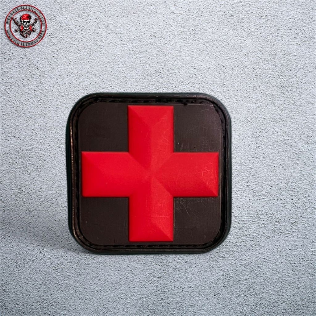 MERAH Medic 3D Rubber Patch | แพทช์ยางแพทย์สีดําและสีแดง