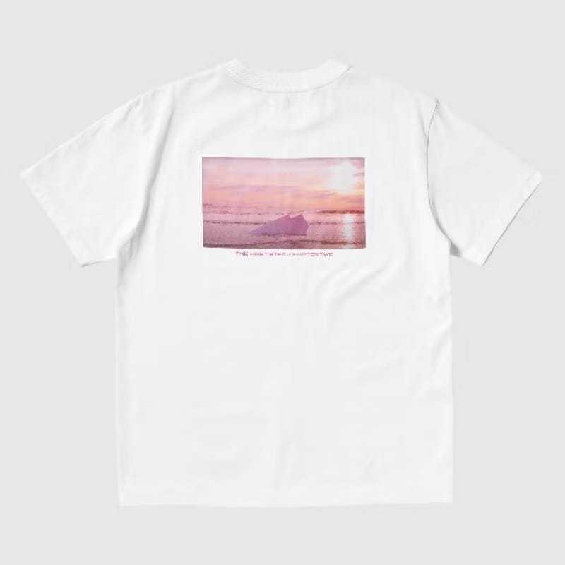 Uniqlo X Treasure The Friend Step Chapter Two เสื้อยืดสําหรับผู้หญิงและผู้ชาย - Cotton White 24s