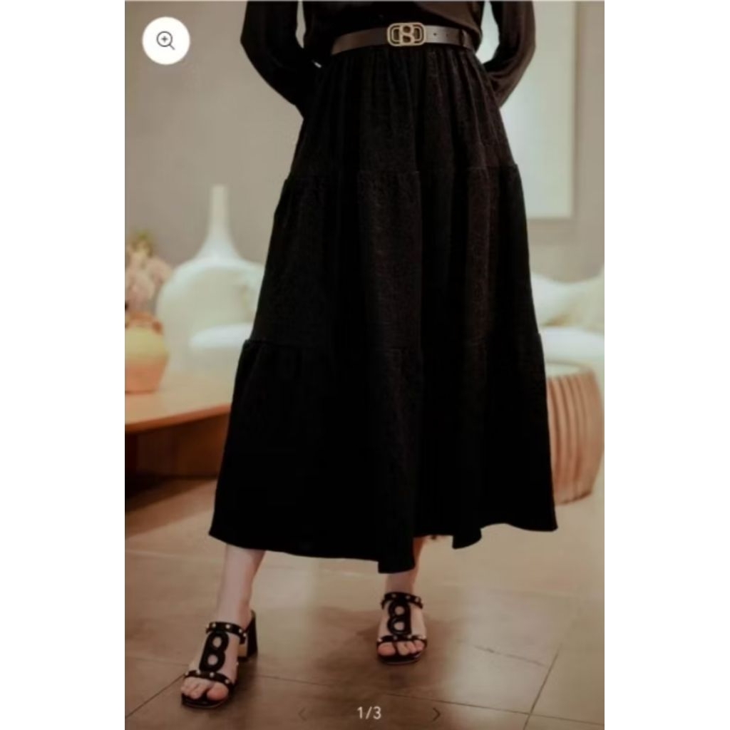 ใหม่ RARA SKIRT NEEDLE THREAD