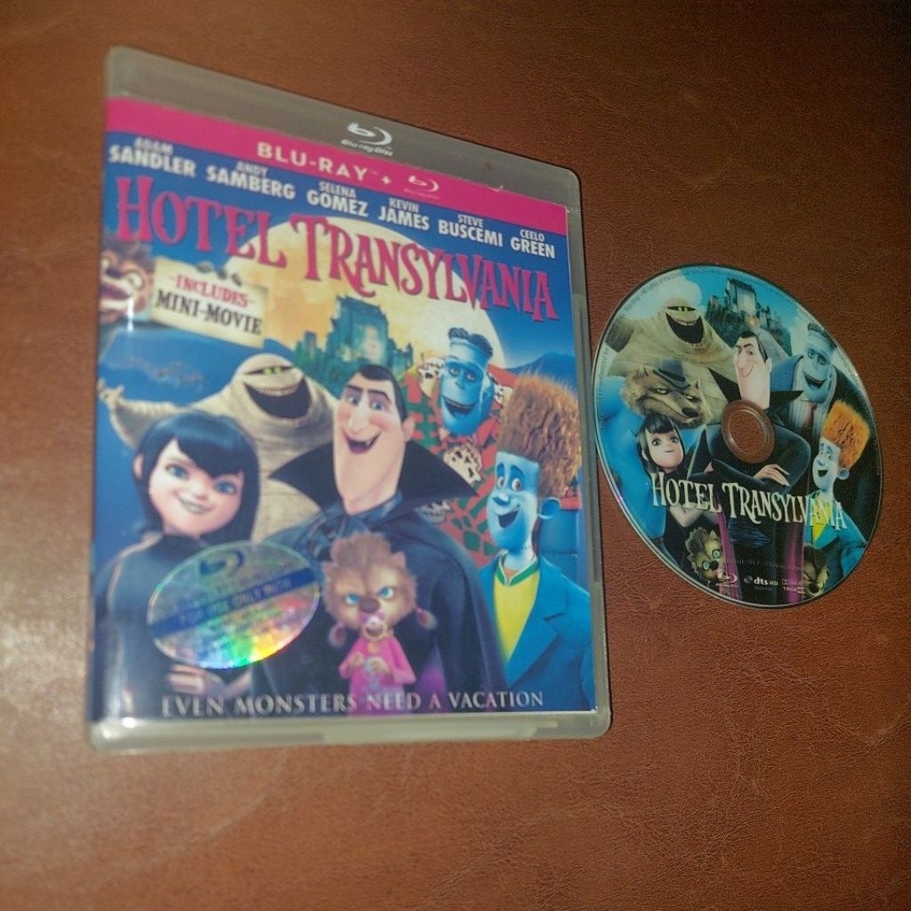 ( BLU RAY DISC ) " HOTEL TRANSYLVANIA "ADAM SANDLER - SELENA GOMEZ