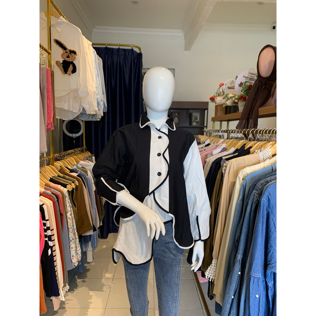 เสื้อ KEMEJA SASERA-UNIQUE