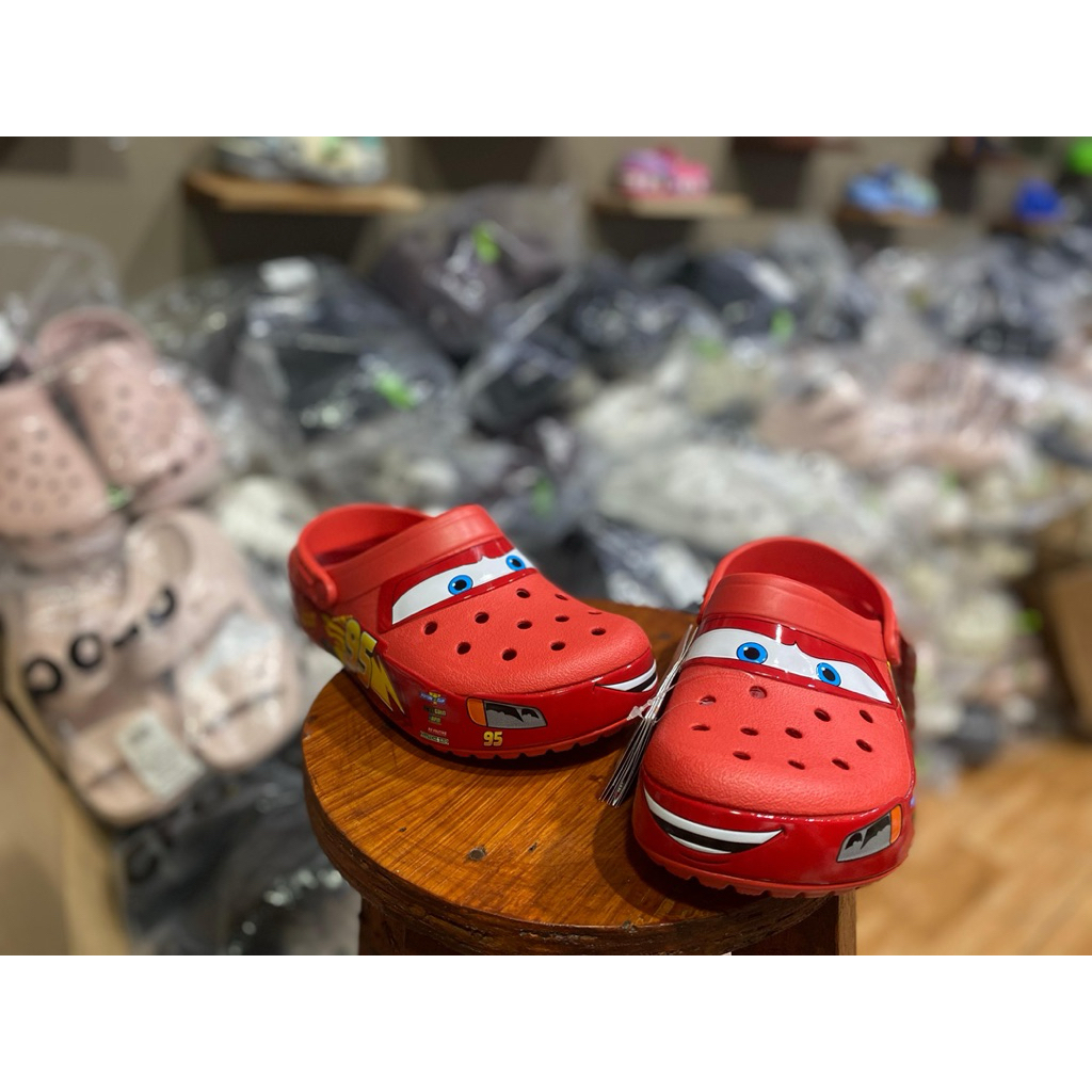 CROCS CARS MCQUEEN KIDS & ADULTS (ฟรี jibbitz+tote)
