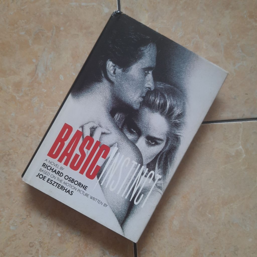 นวนิยายภาษาอังกฤษ Basic Instinct Richard Osborne ปกแข็งต้นฉบับ