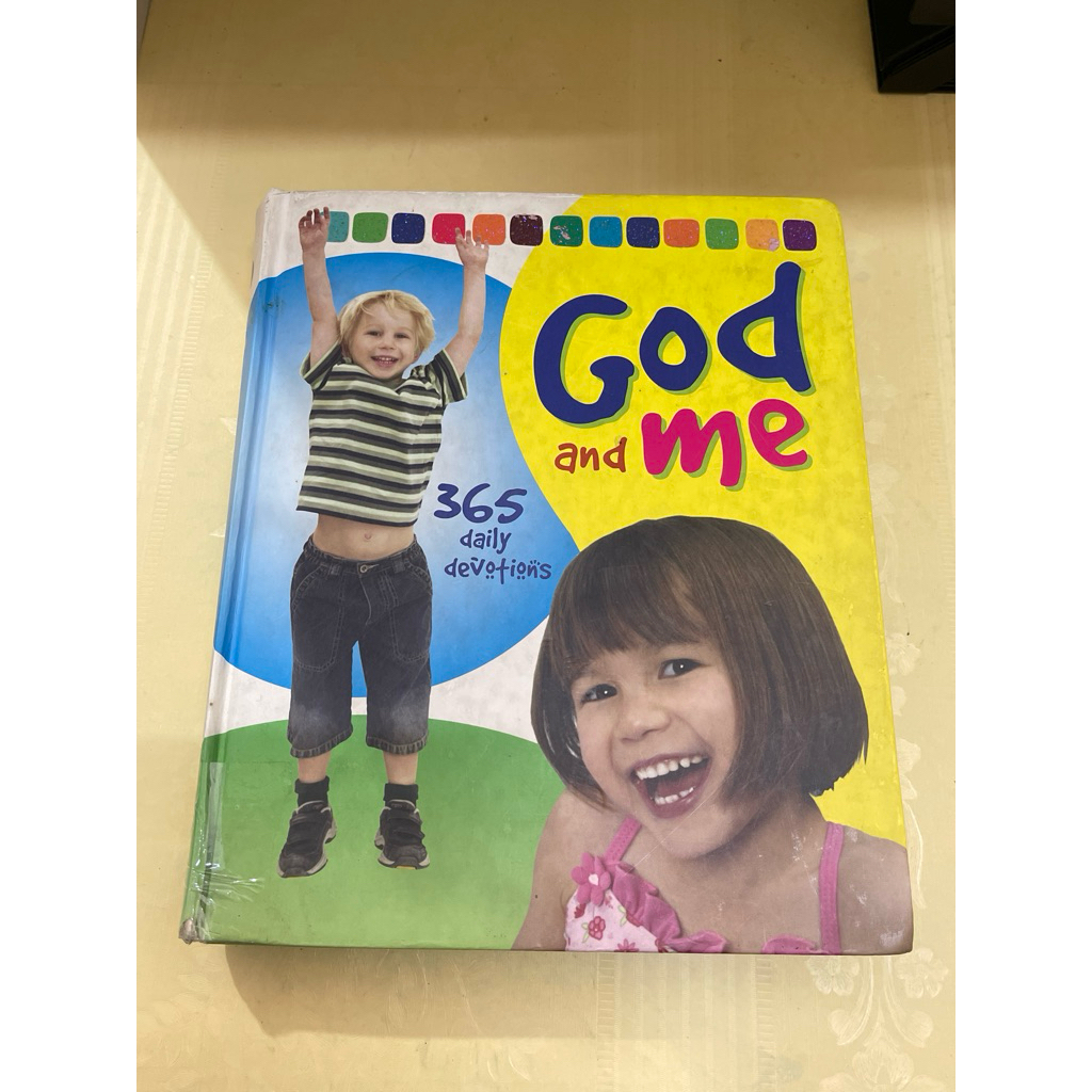 หนังสือ GOD AND ME 365 วันรายวัน