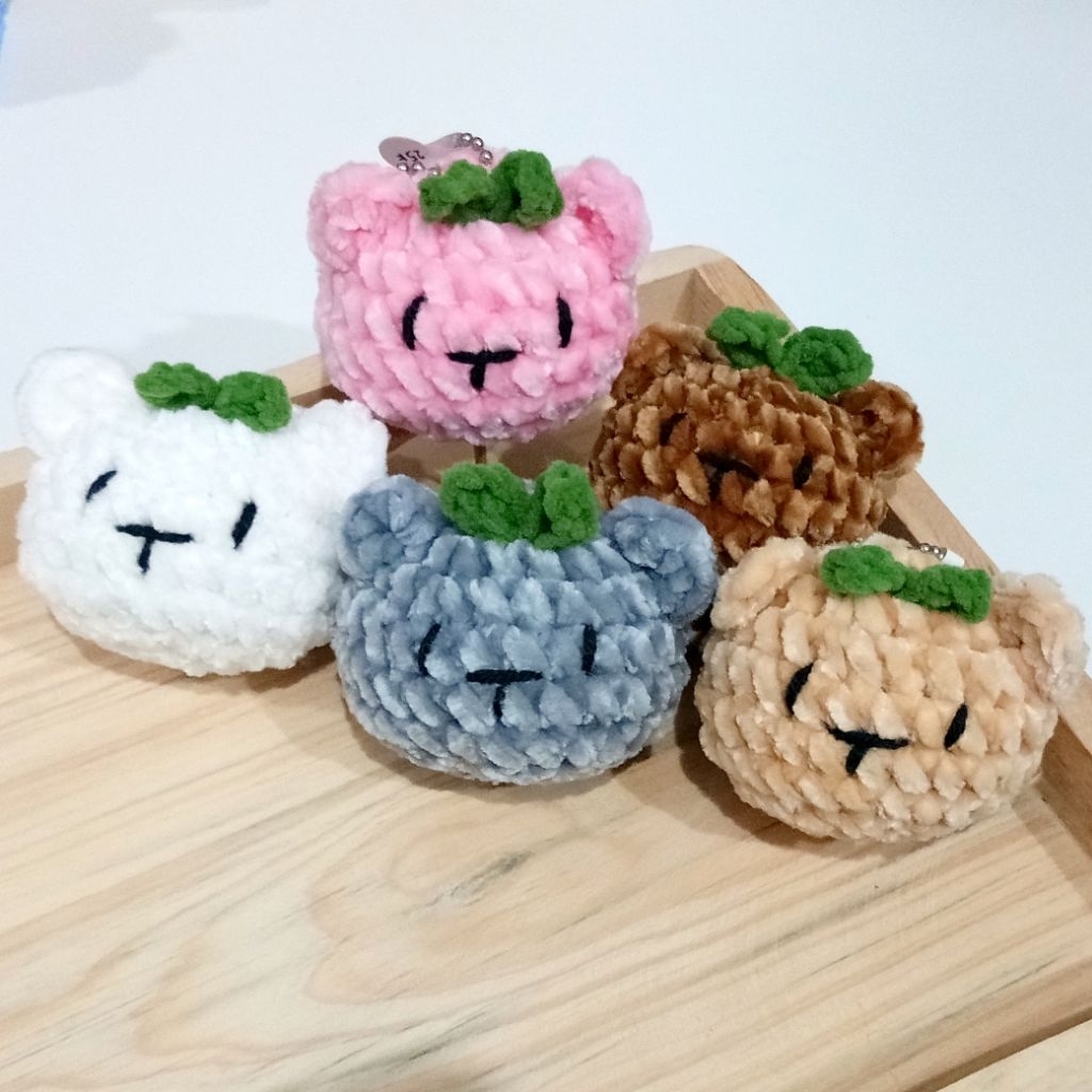 GANTUNGAN Amigrumi Gummy Bear พวงกุญแจแฮนด์เมด / พวงกุญแจหมีเหนียวถัก