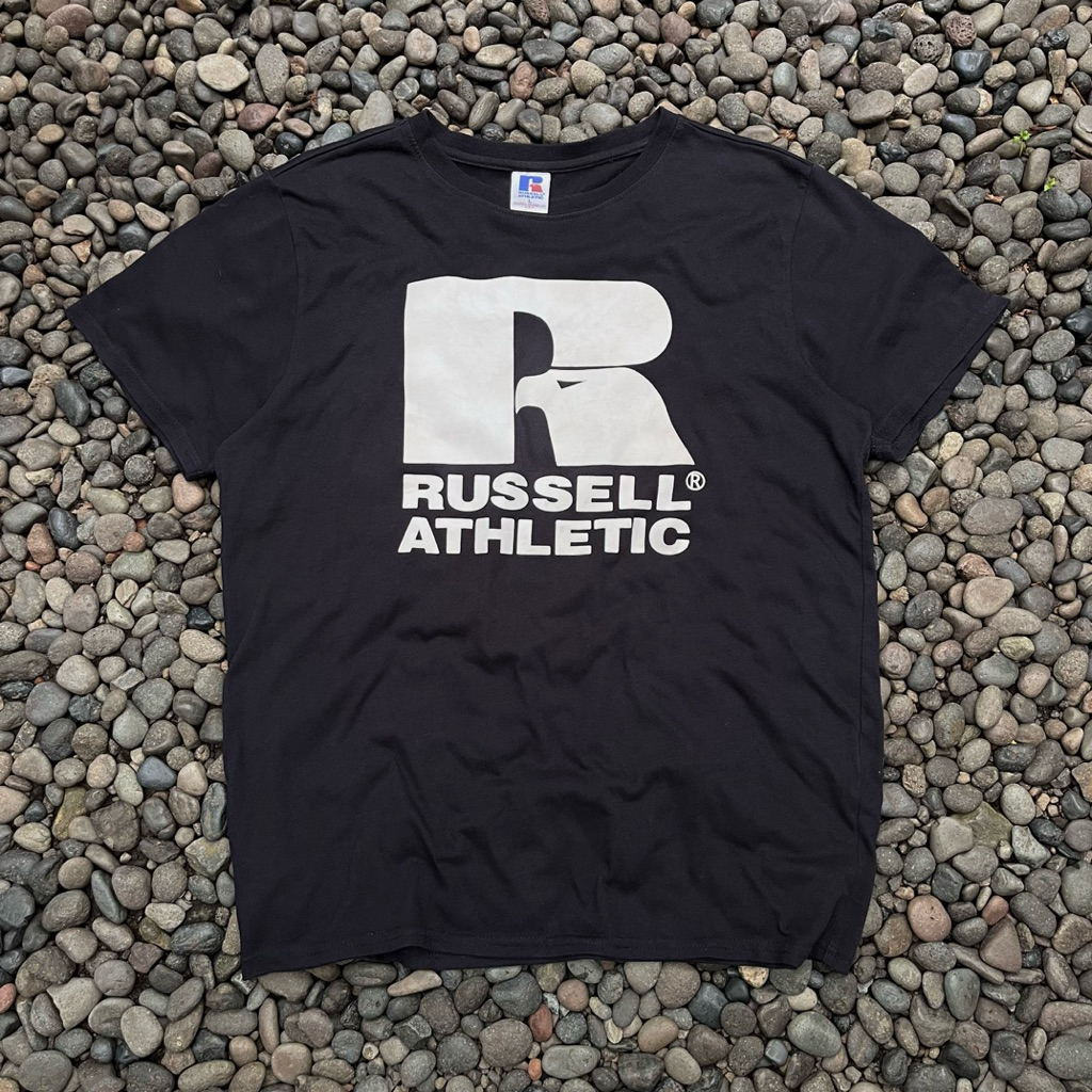 เสื้อยืดRUSSELL ATHLETIC BIG LOGO VTG