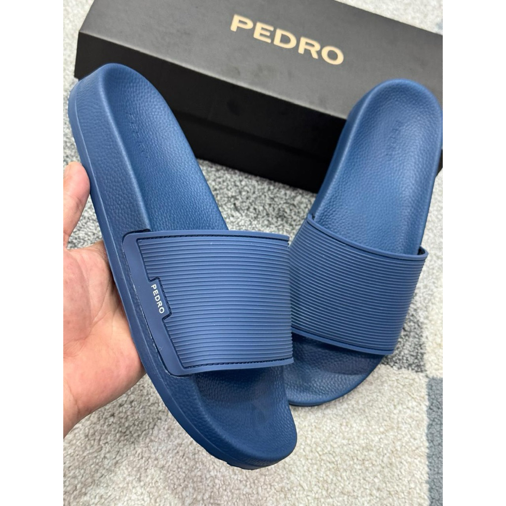 รองเท้าแตะ Pedro slip one ใหม่ freeee booooks