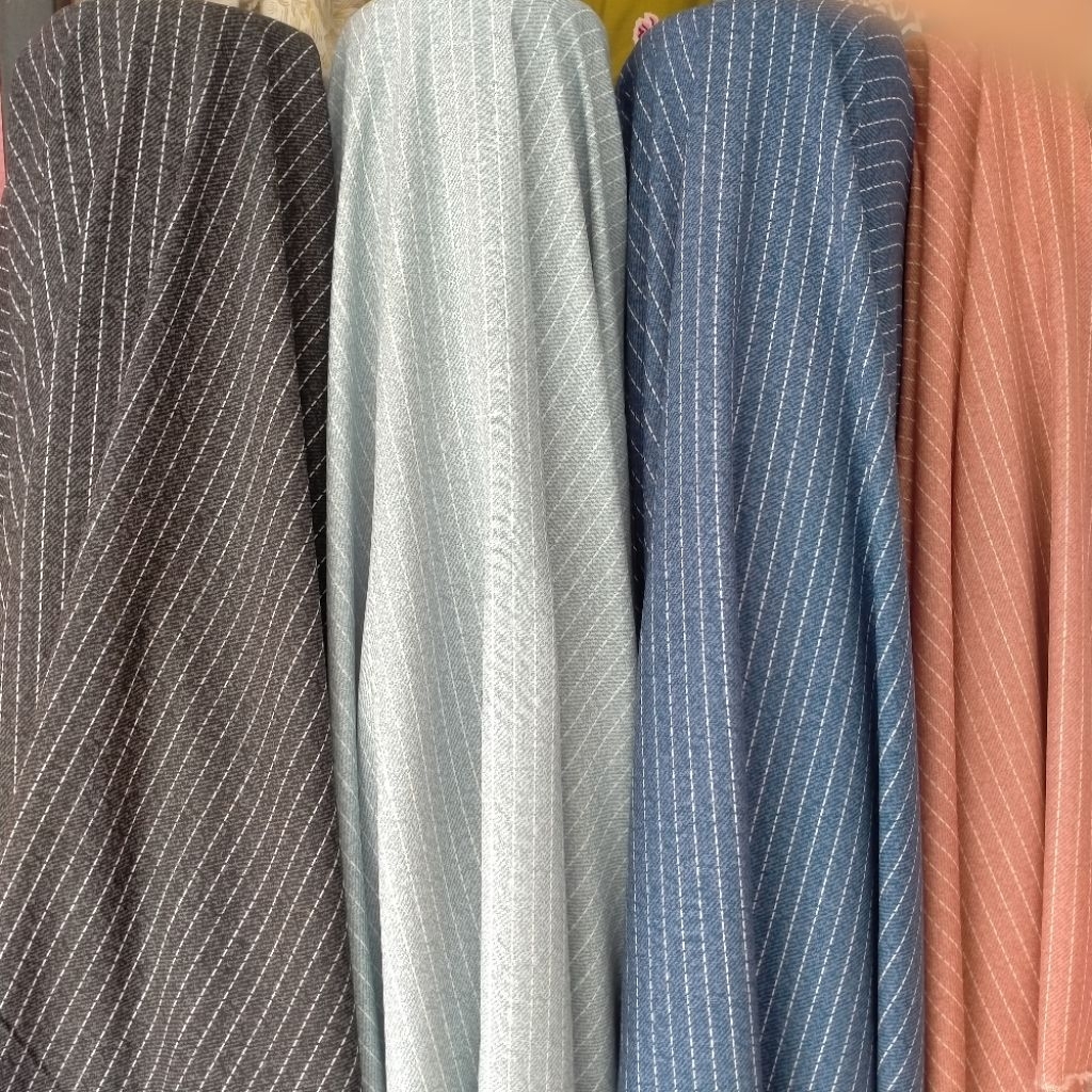 KATUN ผ้าคอตตอนเรยอน _Montif_Rayon ผ้าฝ้ายลายทาง motif_ราคาที่แจ้ง/ครึ่งเมตร (0.5 mtr)