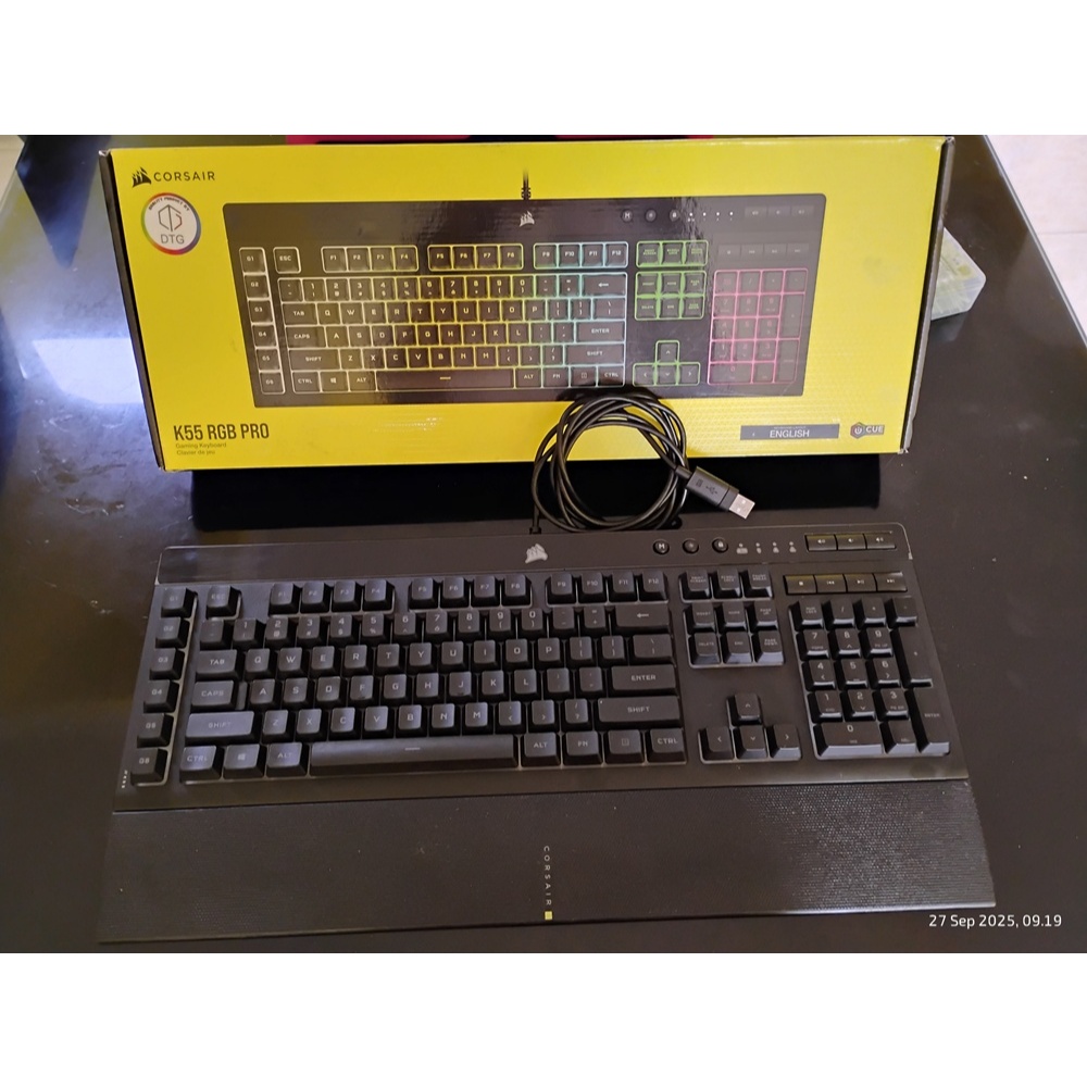 CORSAIR K55 RGB PRO Macro Keyboard ไม่ใช่กลไก