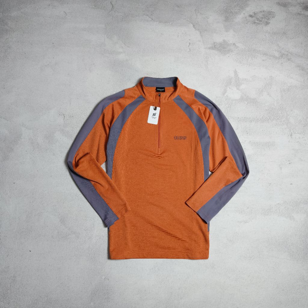 ไซส์ M baselayer กีฬากลางแจ้ง K335