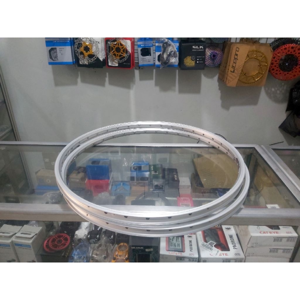 26 นิ้ว RIMS ARAYA TM620 36 หลุมเงินจักรยาน MTB RIMS ราคาหน่วย
