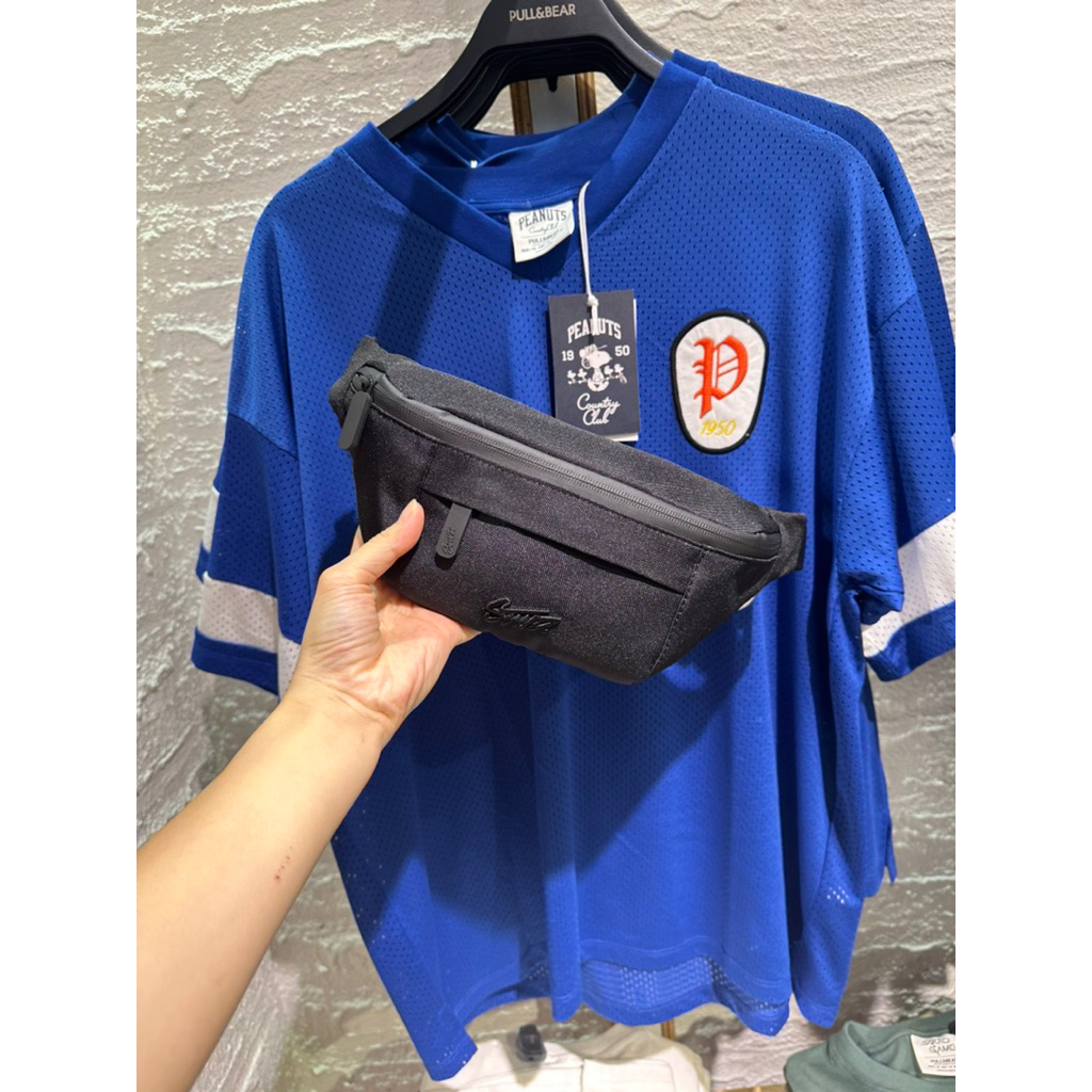 กระเป๋าสะพายข้างผู้ชาย Pull and Bear