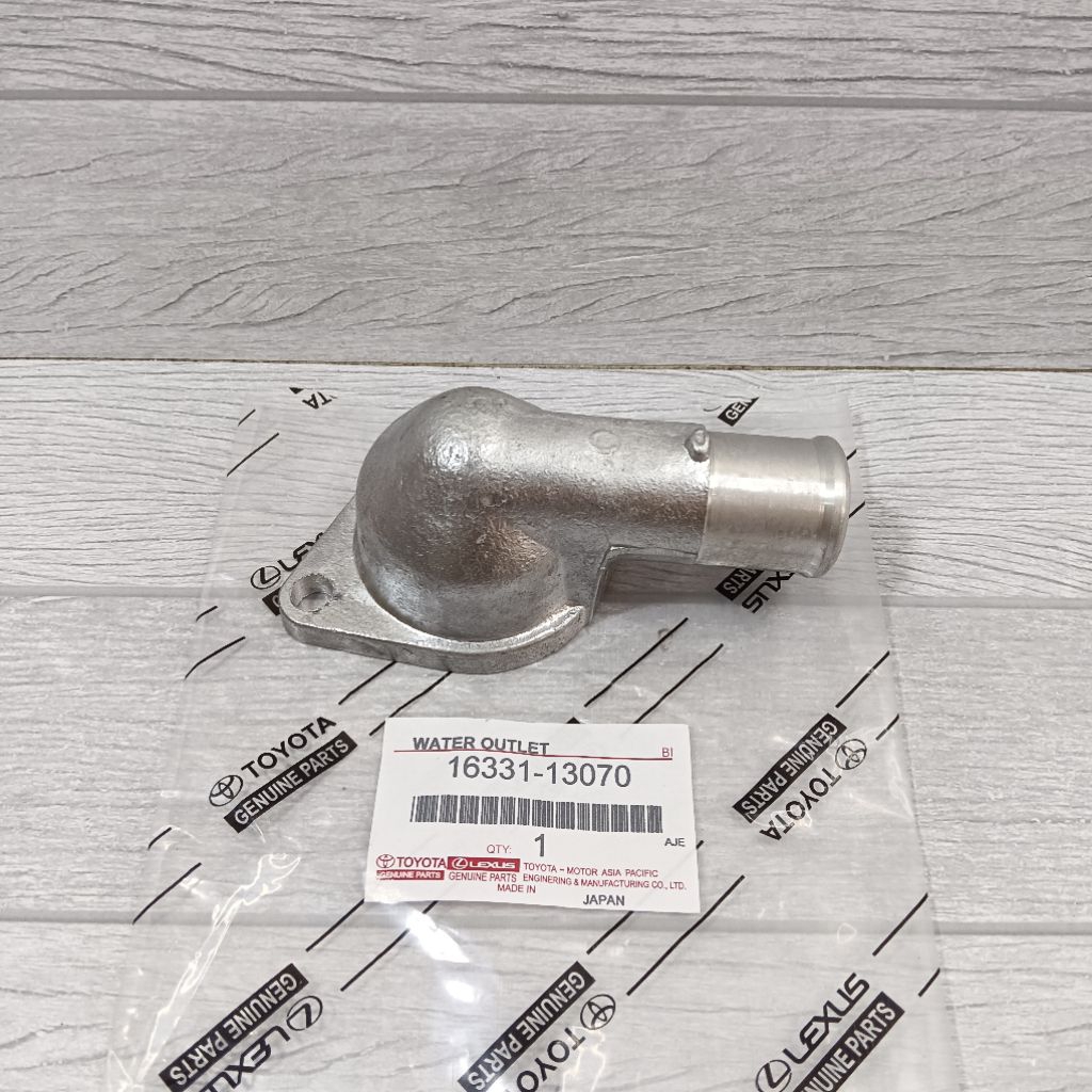 WATER OUTLET PIPE ปั้มน้ํา TOYOTA KIJANG 3K 4K 5K KF40 DOYOK 1979-1986 16331-13070 อะไหล่ OEM