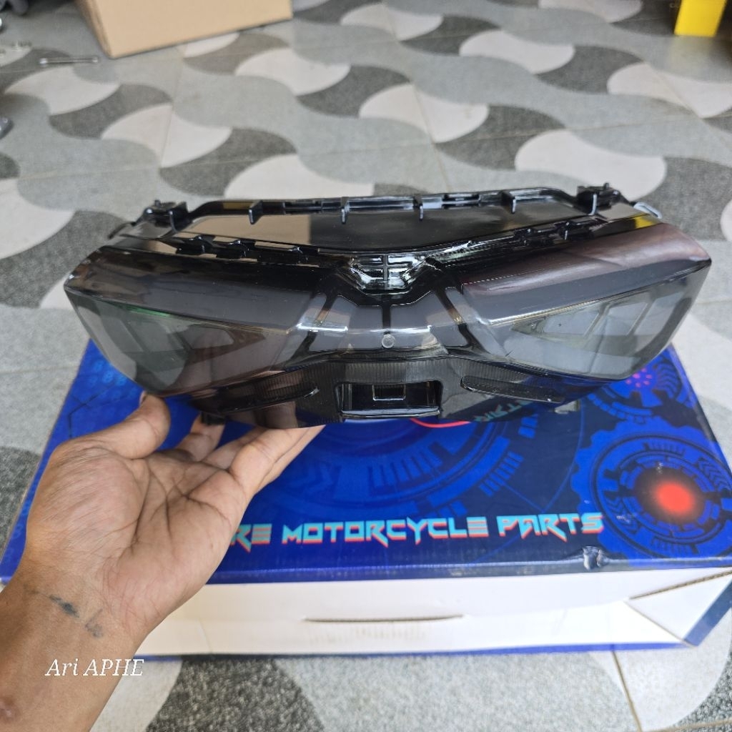 โคมไฟหยุด LED Wuming yamaha NEW NMAX 2020 ขึ้น