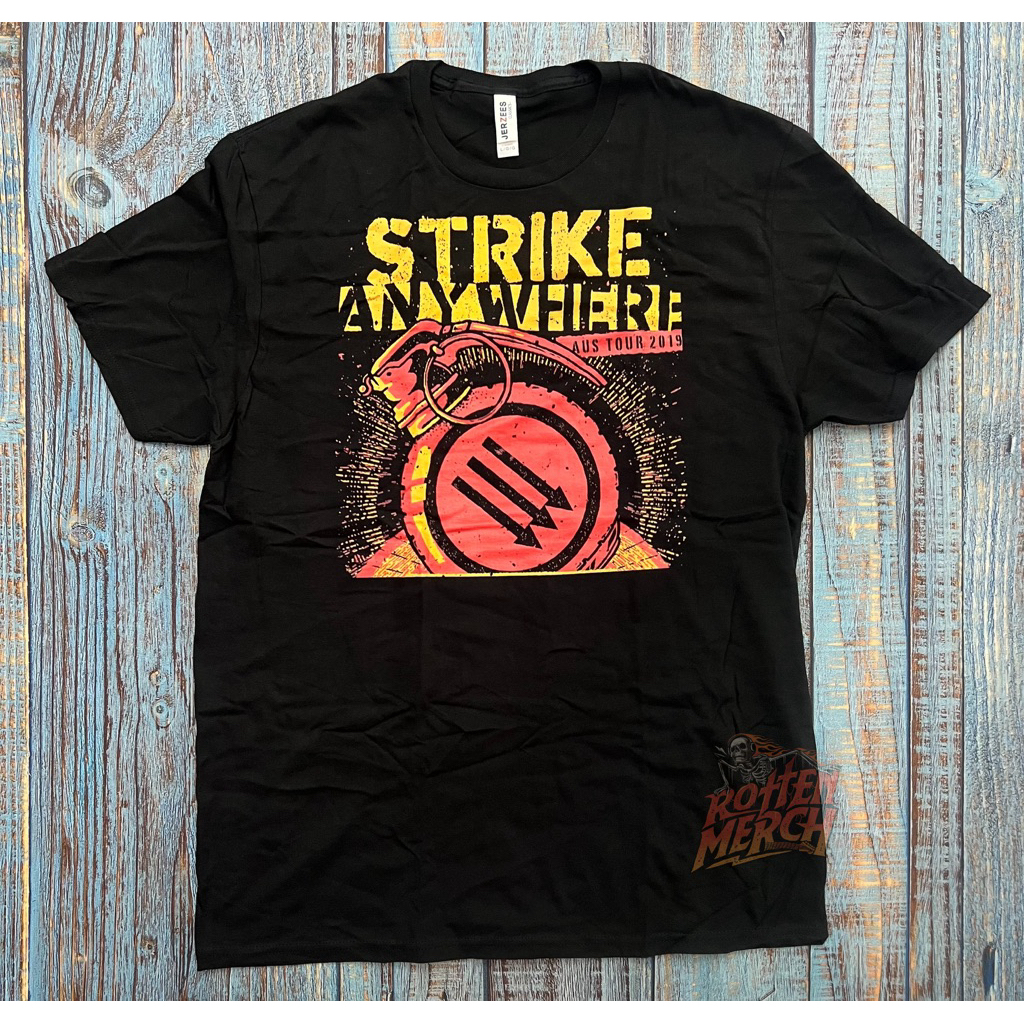 เสื้อยืดวงดนตรีผลิตภัณฑ์อย่างเป็นทางการ Strike Anywhere