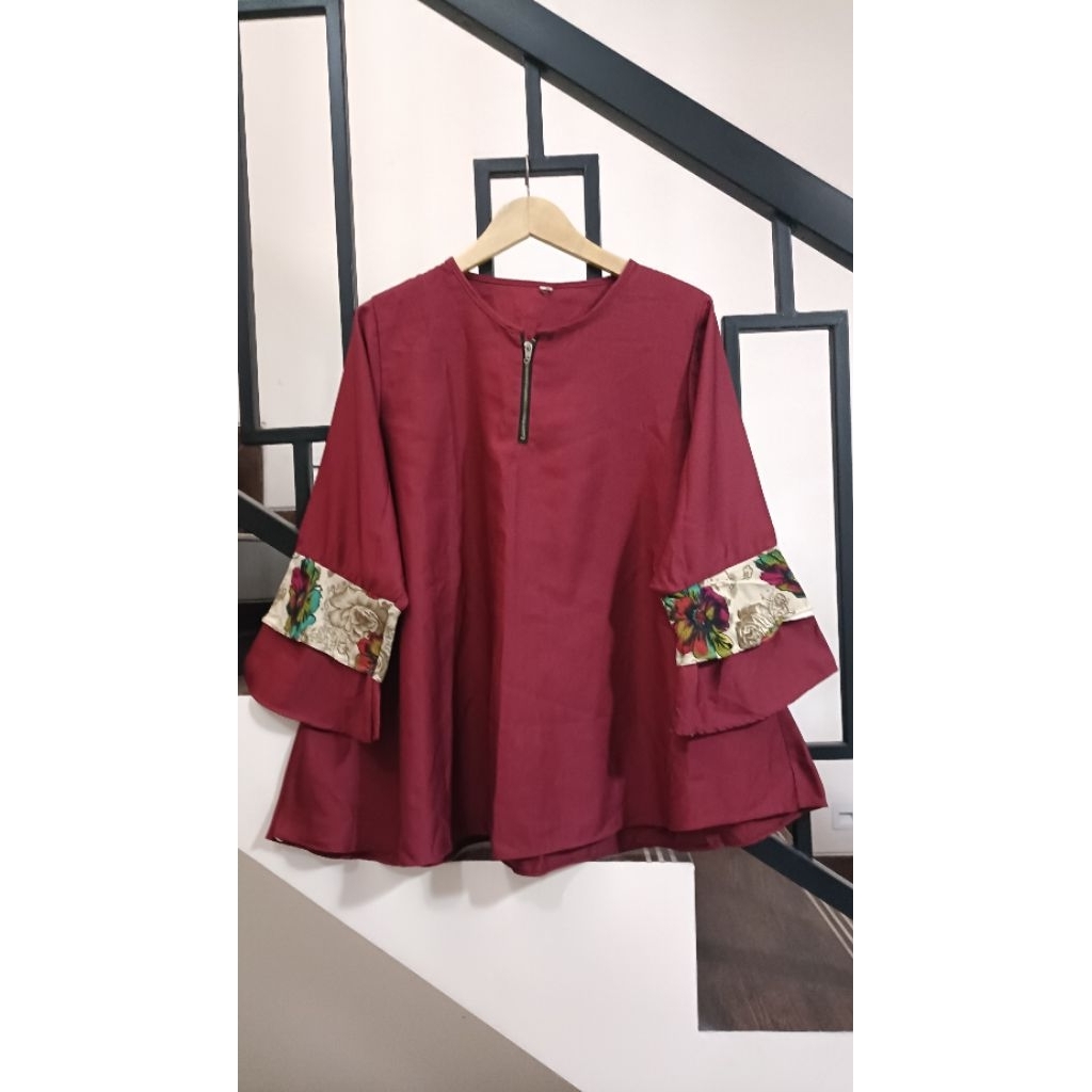 สั่งซื้อล่วงหน้า ARWEN BLOUSE