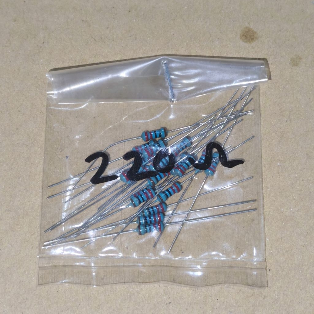 R 220 Ohm 0.25W 1 เปอร์เซ็นต์ตัวต้านทานฟิล์มโลหะ 220Ohm 220R R MetalFilm 0.25 วัตต์ 20 ชิ้น