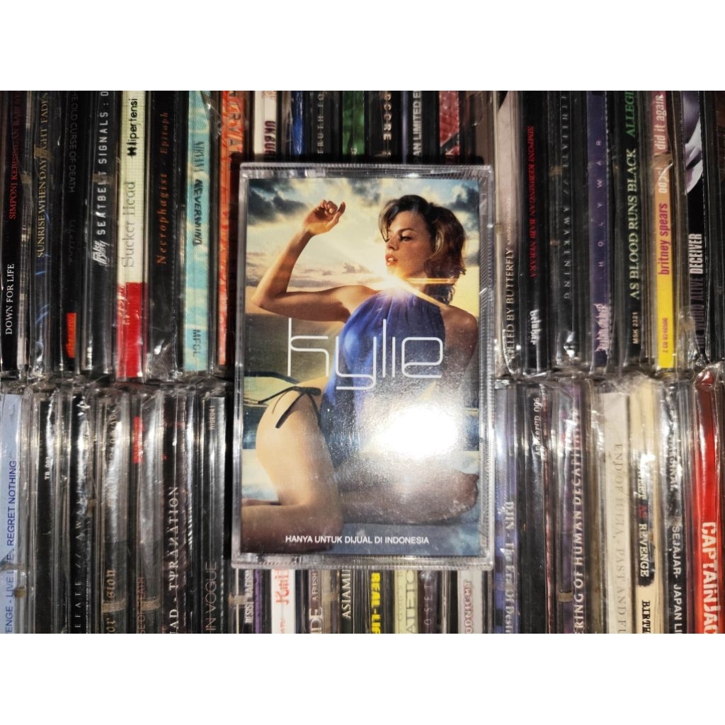 Kylie Minogue Cassette - ปีเบา