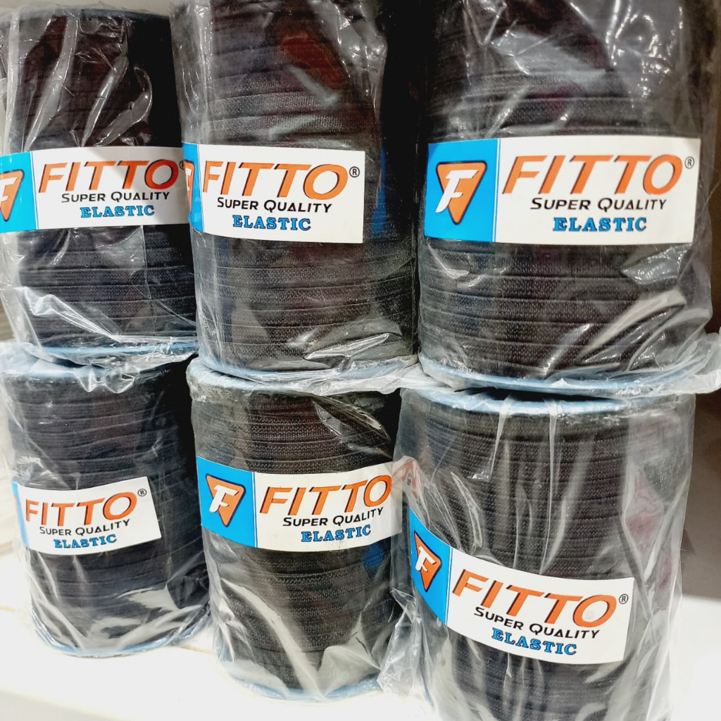 ม้วนยางสีดํายืดหยุ่น Fitto C4