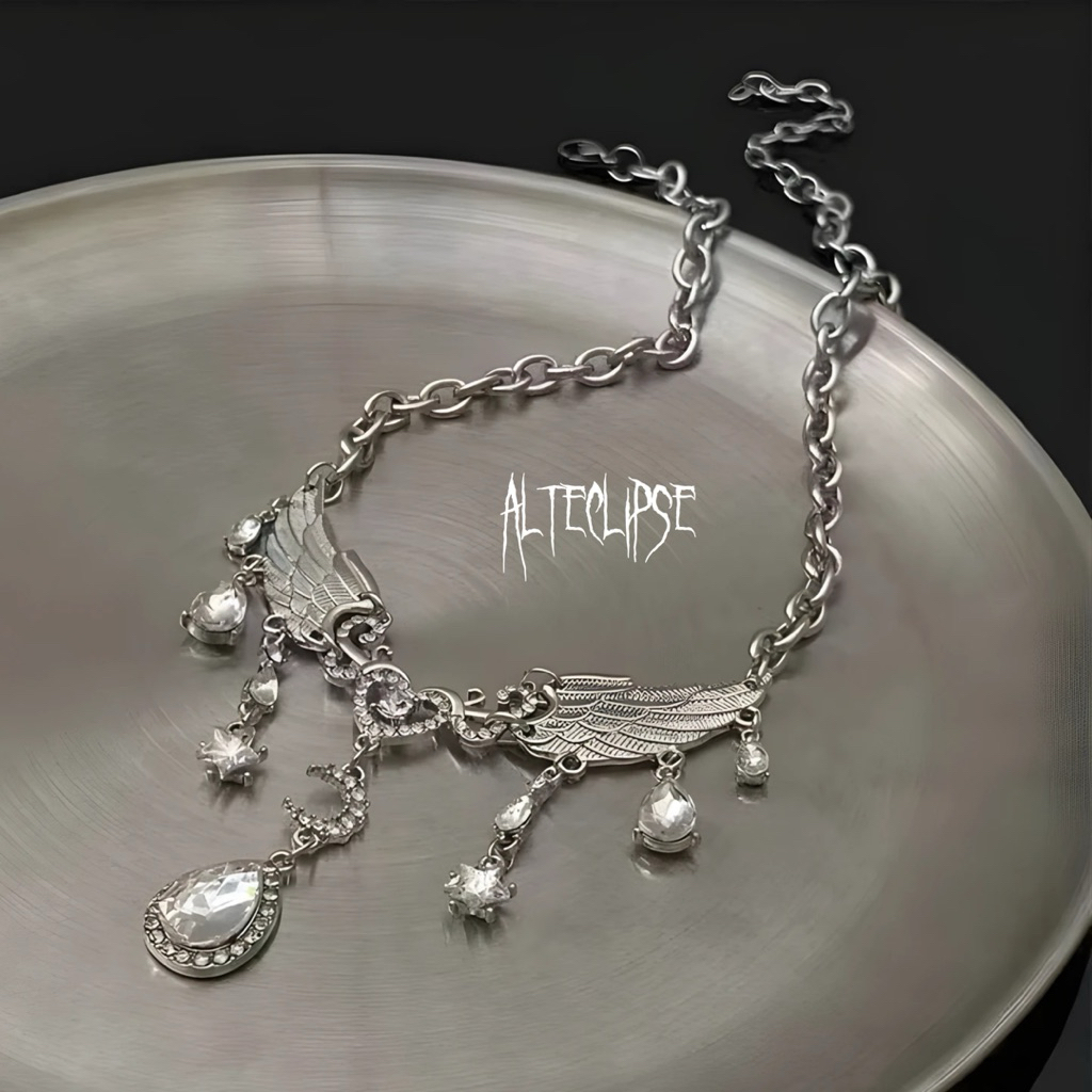 Alteclipse Crystal Serahim Wings สร้อยคอโกธิค – N88 Angelic Vintage Grunge Jewelry // Alteclipse Cry