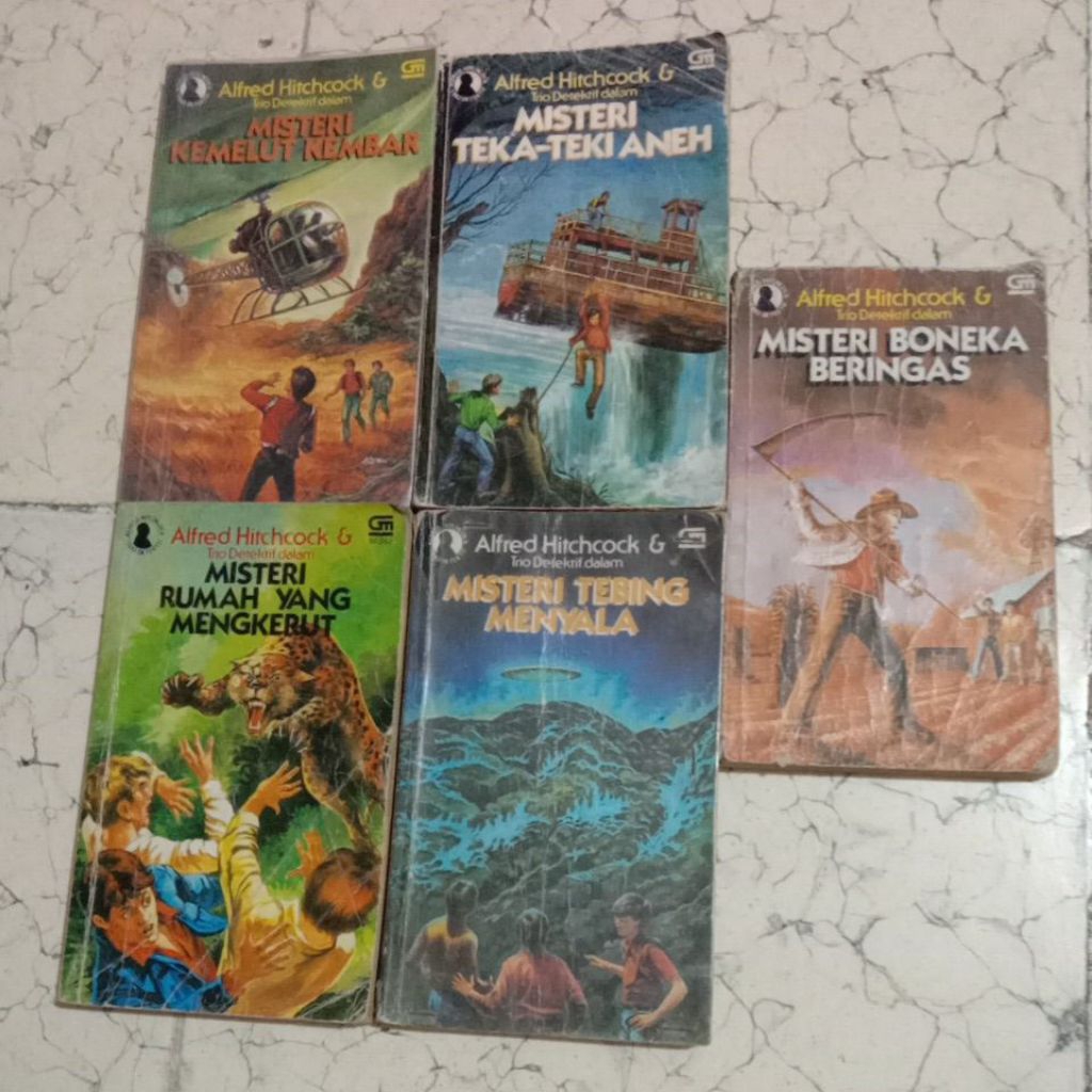 Alfred Hitchcock & Trio Detective Enid Blyton Book