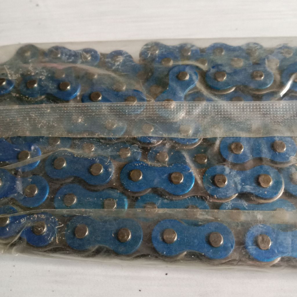 โซ่ SSS 415HSB-130 L โซ่ SSS 415x130L สีน้ําเงินเดิม