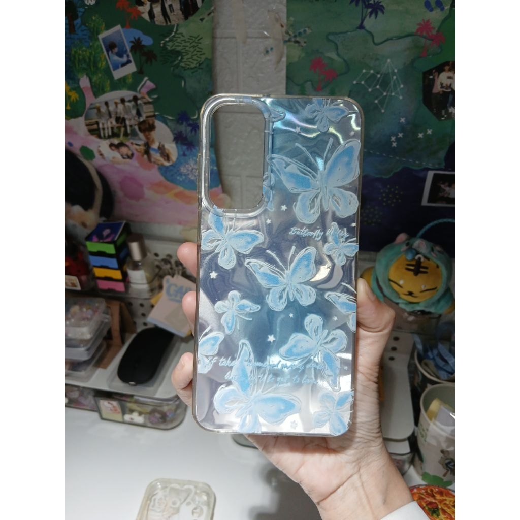 PRELOVED CASE BUTTERFLY IPHONE 11 IP 11