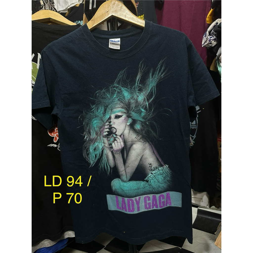 TOUR LADY GAGA เสื้อยืด