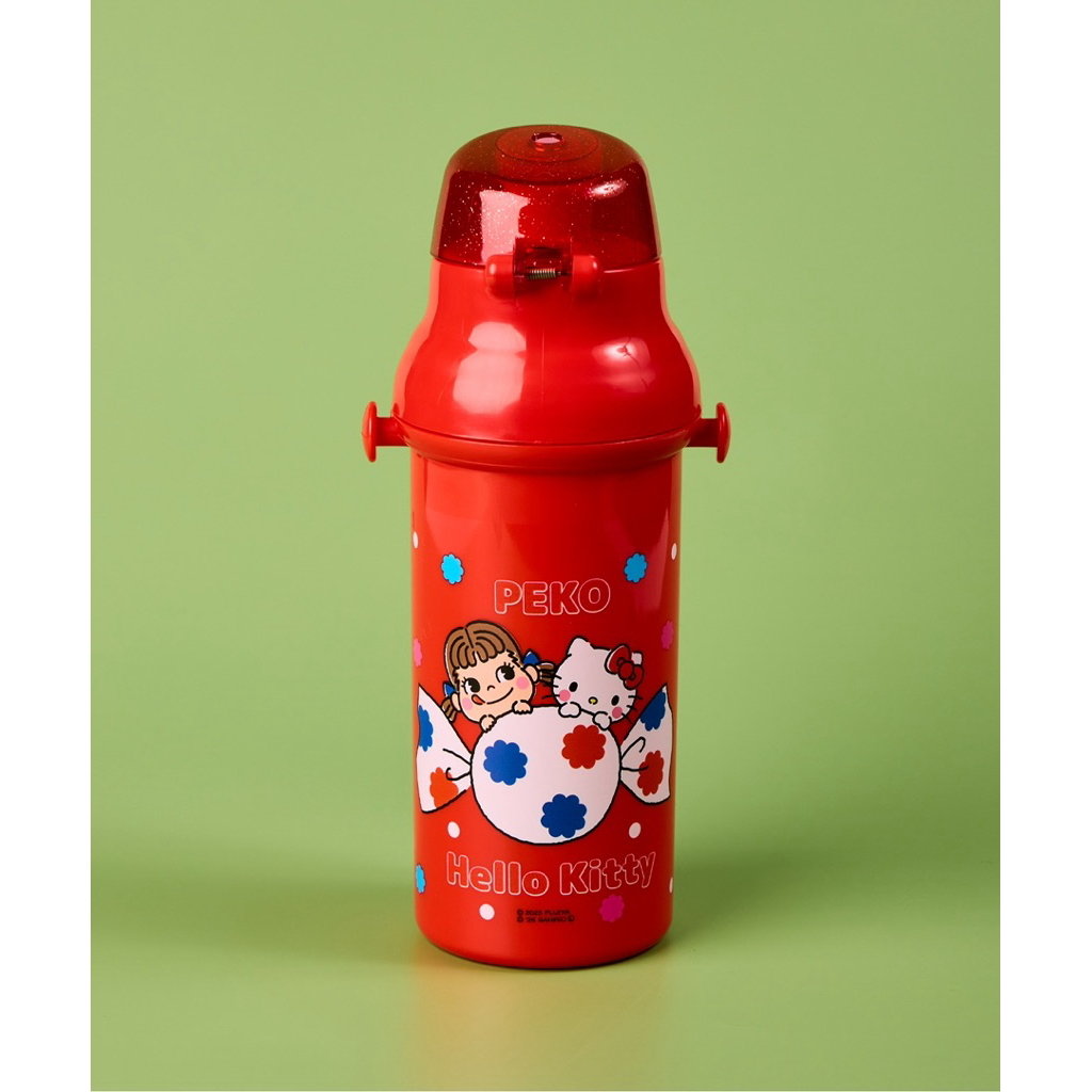 Peko-chan x Hello Kitty] Nakayoshi Direct ขวดน้ําดื่มพลาสติกสัมผัสเดียว 480 มล. SKE-Po Japan