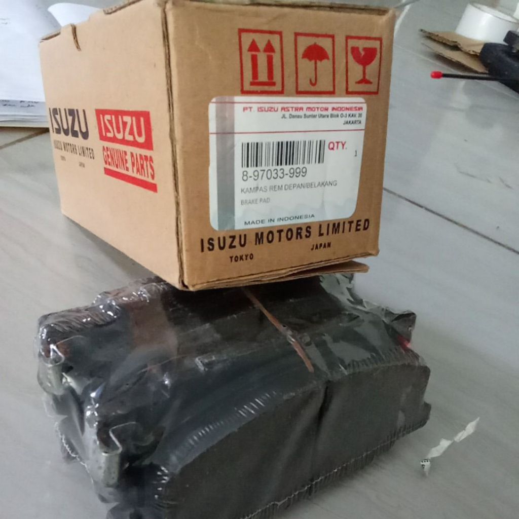 ผ้าเบรคหน้า ISUZU PANTHER 2.3CC 2.5CC P/N 8-87083-999-0