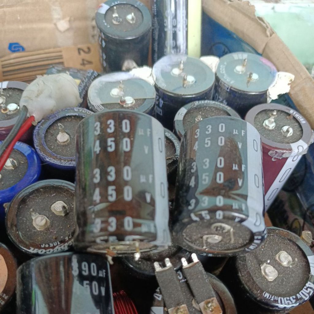 Elco 450v/ 330uf ถอดออกได้