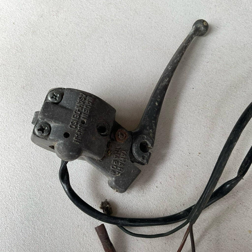 Yamaha Trailmaster YG1 ที่ใส่ขวา