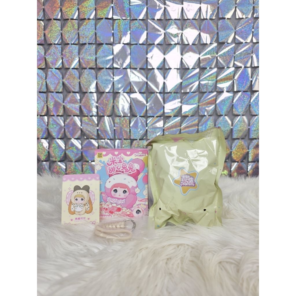 Nommi V8 "สีน้ําตาล" - Make Up Pouch