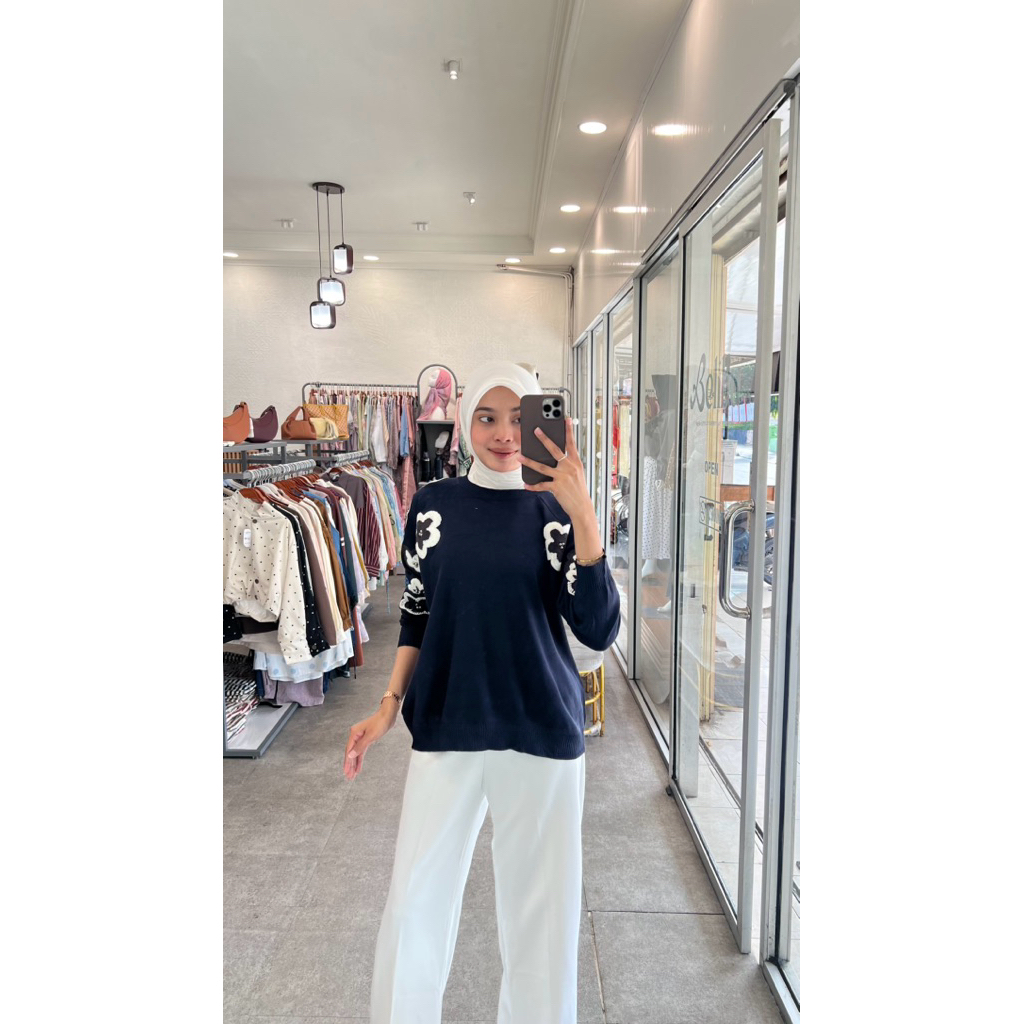JESSIE BLOUSE*******
