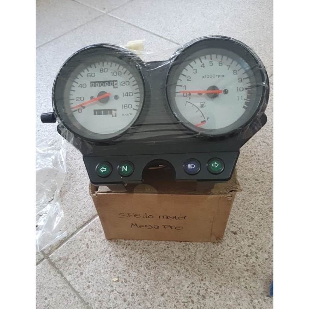 MEGAPRO SPEEDOMETER MOTORCYCLE NILOMETER สมบูรณ์คุณภาพดี AICHI สมบูรณ์